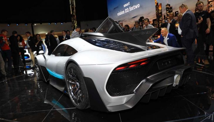 Mercedes-AMG Project ONE - Foto 7 di 35