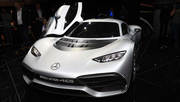 Mercedes-AMG Project ONE - Foto 12 di 35