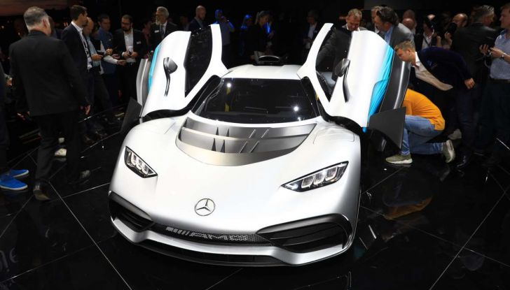 Mercedes-AMG Project ONE - Foto 13 di 35