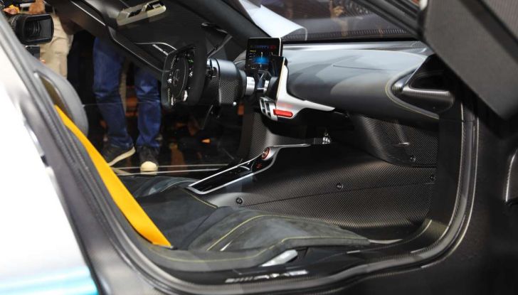 Mercedes-AMG Project ONE - Foto 16 di 35