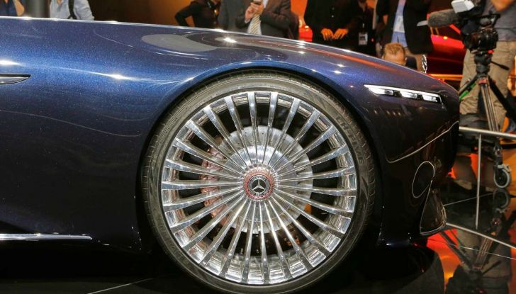 Mercedes presenta la nuova Maybach Vision 6 Cabriolet - Foto 9 di 16