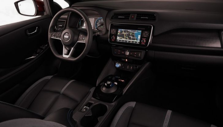 Nissan Italia e Università dell’Aquila fanno squadra per una nuova mobilità elettrica - Foto 21 di 26