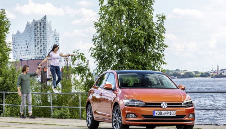 Nuova Volkswagen Polo 2018: prova su strada, motori e prezzi - Foto 12 di 34