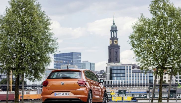 Nuova Volkswagen Polo 2018: prova su strada, motori e prezzi - Foto 15 di 34
