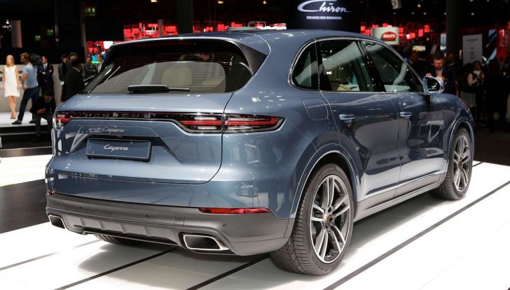 Nuova Porsche Cayenne, arriva la terza generazione del SUV tedesco - Foto 10 di 13