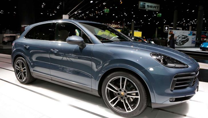 Nuova Porsche Cayenne, arriva la terza generazione del SUV tedesco - Foto 2 di 13