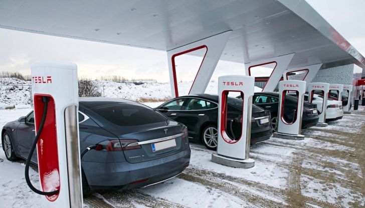 EVA+ Enel, le colonnine di ricarica veloce extraurbana per fare il pieno in 20 minuti - Foto 4 di 10