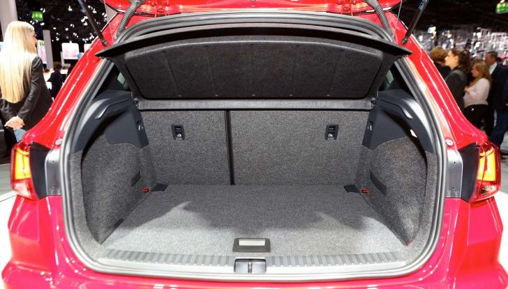 Seat Arona: i dettagli del nuovo SUV compatto prodotto a Martorell - Foto 9 di 12