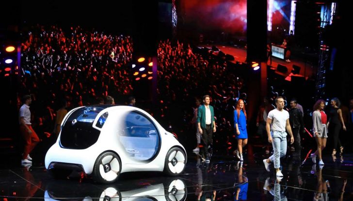 Smart Vision EQ Concept - Foto 7 di 22