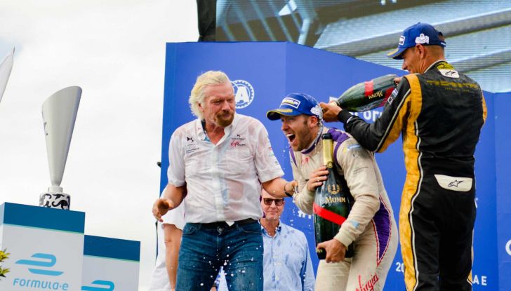 DS VIRGIN RACING PUNTA FORTE SU SAM BIRD - Foto 6 di 9