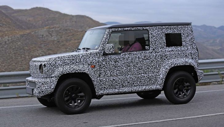 Suzuki Jimny 2018 prime foto spia della nuova generazione - Foto 7 di 19