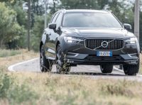 Volvo XC60 2017: Prova su strada, opinioni e prezzi del SUV svedese