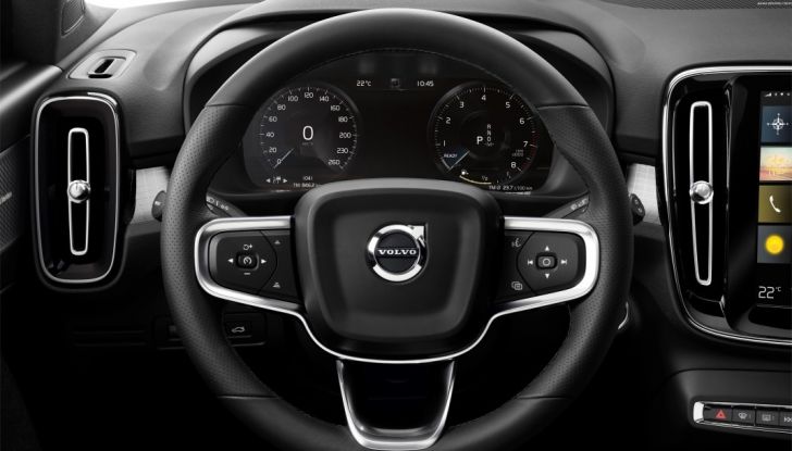 Volvo XC40 2018, arriva il crossover compatto del marchio svedese - Foto 16 di 28