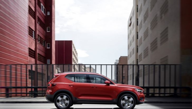 Volvo XC40 2018, arriva il crossover compatto del marchio svedese - Foto 19 di 28