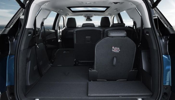 Citroen C3 eletta Auto Europa 2018 dai giornalisti auto UIGA - Foto 17 di 27