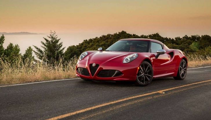 Alfa Romeo, la stampa USA celebra la crescita del marchio - Foto 15 di 18