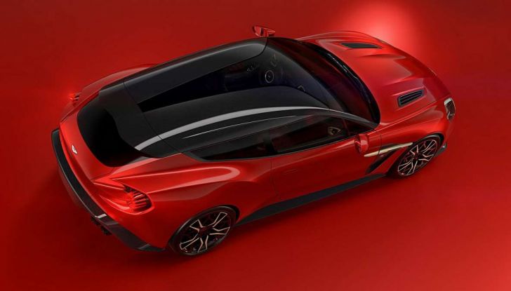 Aston Martin Vanquish Zagato Shooting Brake, spaziosa e sportiva - Foto 4 di 11