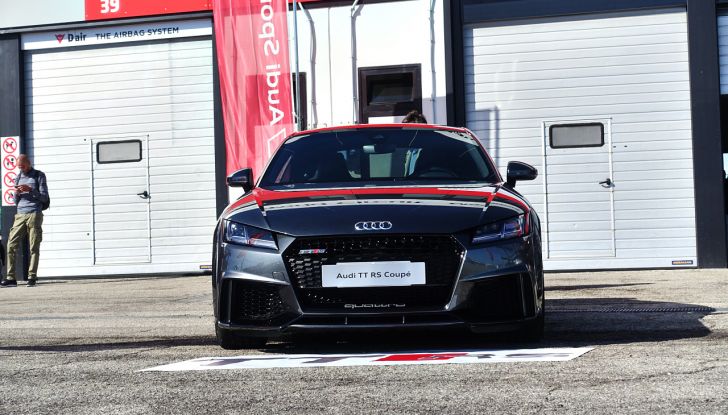 Audi Sport Road’n’Track: dalla strada alla pista con la gamma Audi RS - Foto 25 di 31