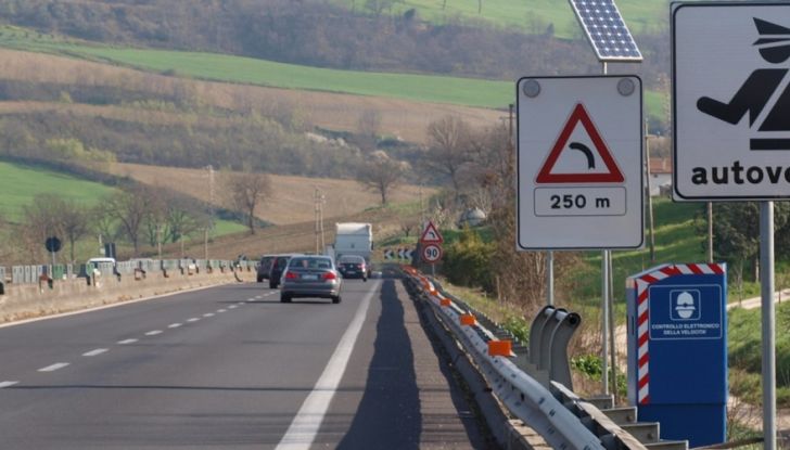Autovelox, la multa non è valida se la strada è senza banchina - Foto 7 di 7
