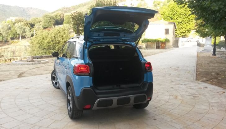 Prova Citroen C3 Aircross: stile in fuoristrada per il SUV francese - Foto 27 di 32