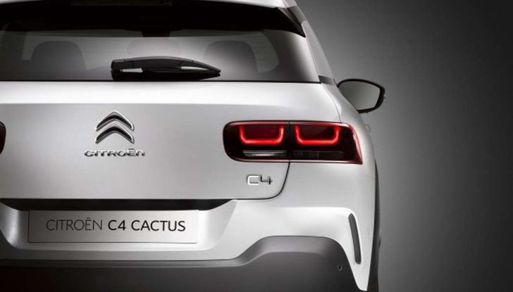 Citroen C4 Cactus restyling, nuovo design e più tecnologia - Foto 12 di 19