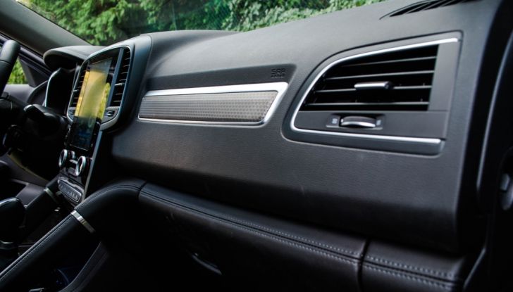 Renault Koleos 2017: Prova su Strada del SUV Senza Limiti con 4×4 e X-Tronic - Foto 34 di 39