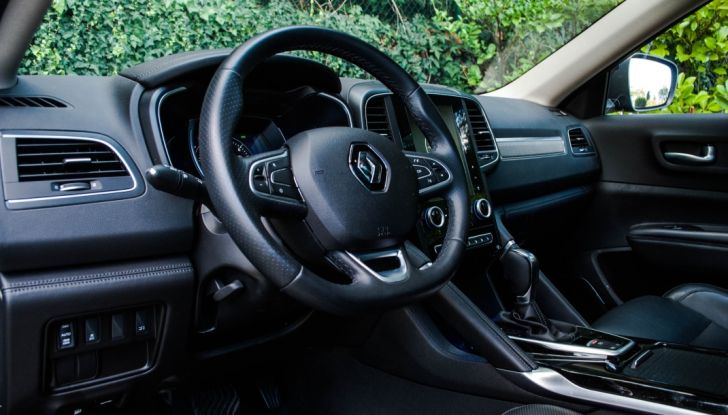 Renault Koleos 2017: Prova su Strada del SUV Senza Limiti con 4×4 e X-Tronic - Foto 11 di 39