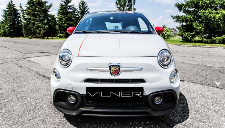 Fiat 500 Abarth 595 by Vilner, la piccola sportiva omaggia il tricolore - Foto 3 di 15