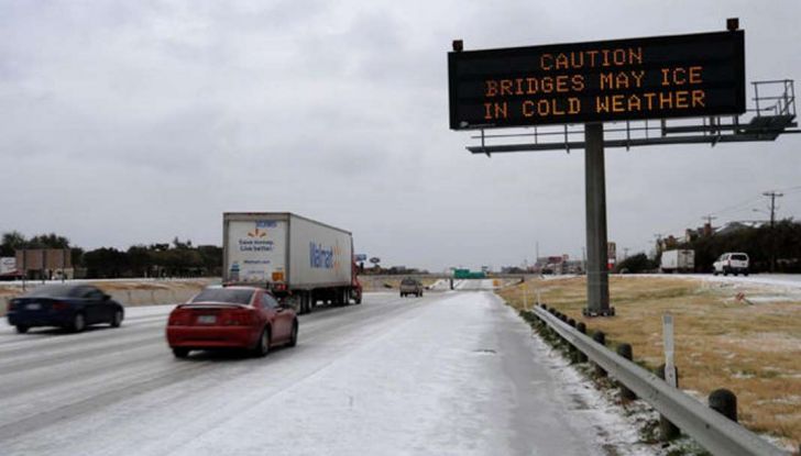 Freddo e strade ghiacciate nemici della guida autonoma? - Foto 1 di 10