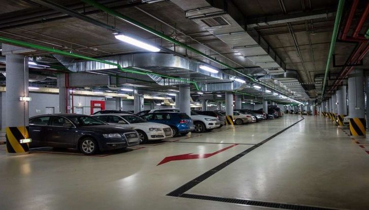 Assistente al parcheggio auto, 20 anni di innovazione Volkswagen - Foto 3 di 11