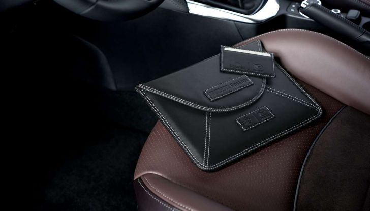 Mazda rende fashion la sua crossover CX-3 grazie a Pollini - Foto 16 di 26