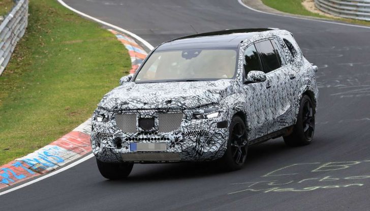 Mercedes GLS 2019, nuove immagini spia del maxi SUV - Foto 1 di 30