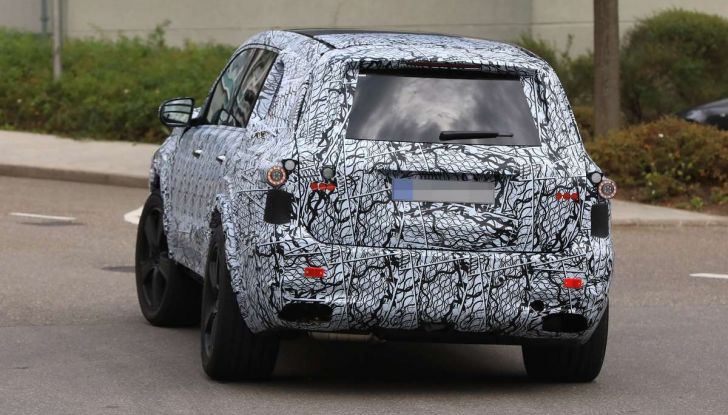 Mercedes GLS 2019, nuove immagini spia del maxi SUV - Foto 7 di 30
