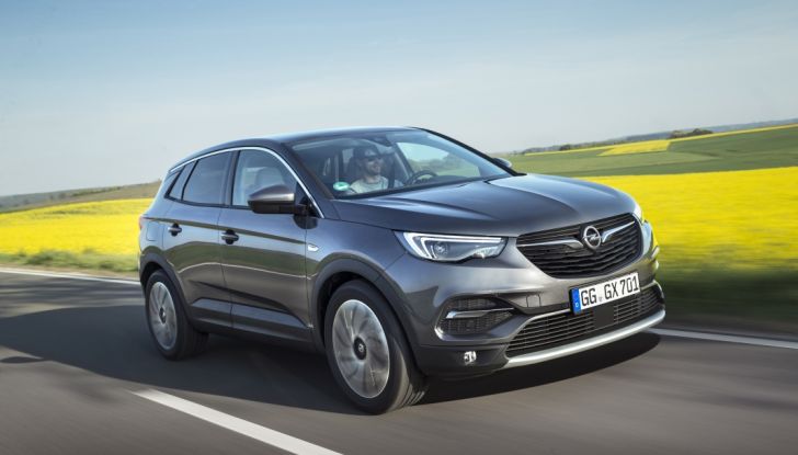 Opel Grandland X: test drive, caratteristiche e prezzi del crossover polivalente - Foto 11 di 25