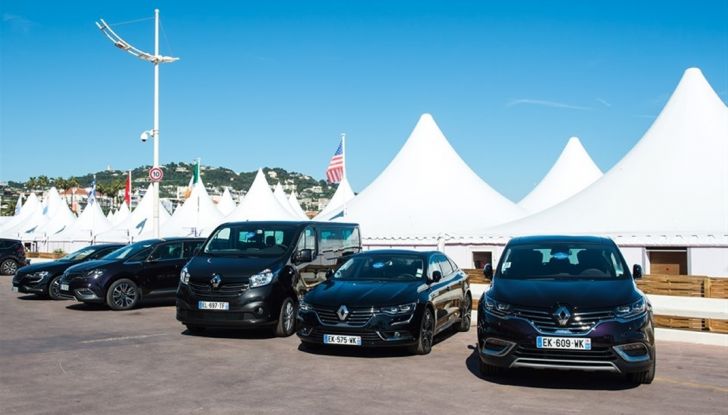 Renault Trafic SpaceClass, il salotto business: versioni, motori e prezzi - Foto 1 di 22