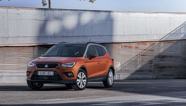 Seat Arona, la prova su strada del SUV compatto a Barcellona - Foto 8 di 48