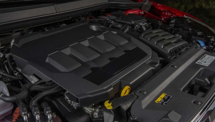 Seat Arona, la prova su strada del SUV compatto a Barcellona - Foto 25 di 48