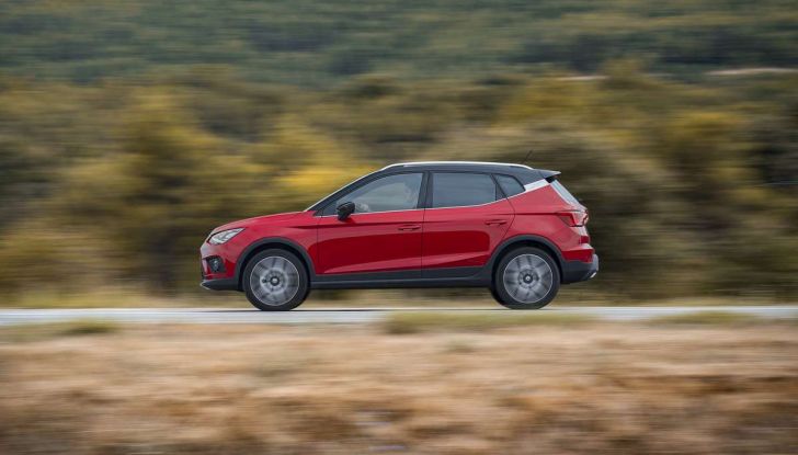 Seat Arona, la prova su strada del SUV compatto a Barcellona - Foto 43 di 48