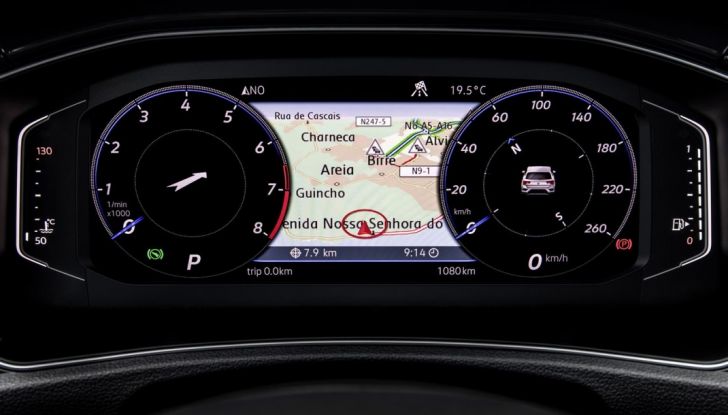 Volkswagen T-Roc 2017: prova su strada, caratteristiche e prestazioni - Foto 33 di 39