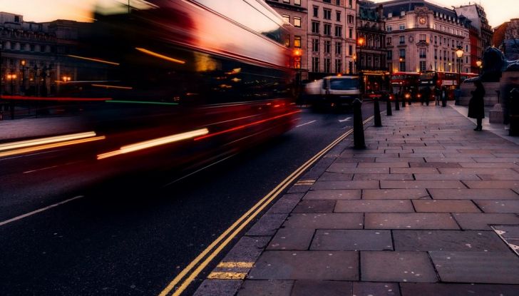 A Londra arrivano gli autobus che viaggiano a caffè - Foto 2 di 12