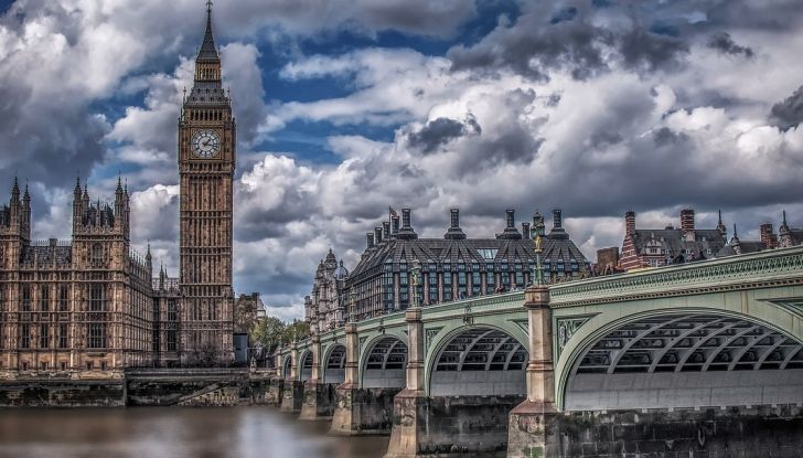 A Londra arrivano gli autobus che viaggiano a caffè - Foto 10 di 12