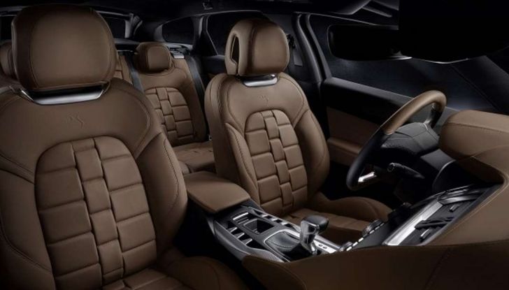DS5 Prestige, lusso alla francese - Foto 5 di 16