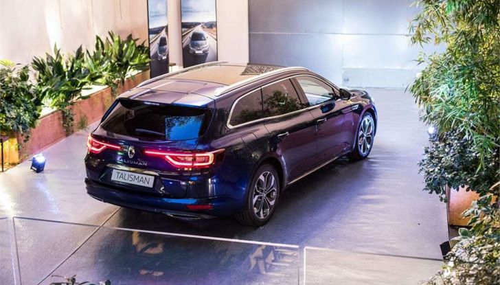 Renault, arrivano le versioni Executive per Espace e Talisman - Foto 2 di 10