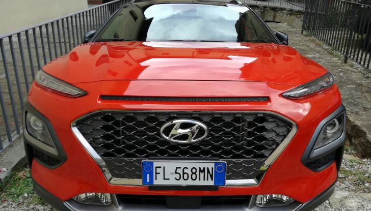 Prova su strada Hyundai Kona: il Crossover 4×4 tra prestazioni e avanguardia - Foto 13 di 19