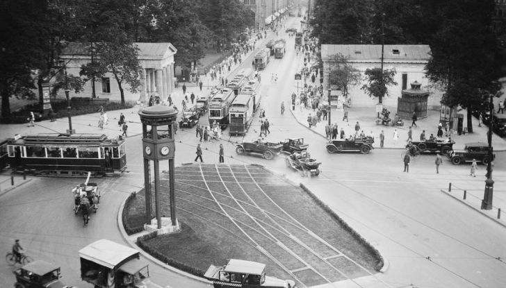 Il traffico com'era 100 anni fa