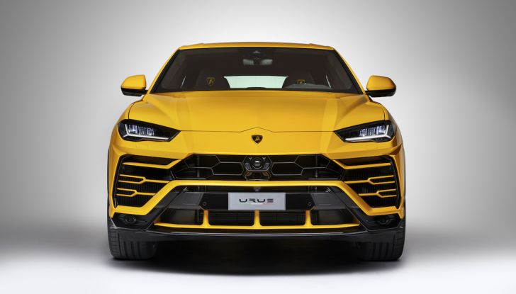 Lamborghini Urus Performante arriva nel 2021 - Foto 16 di 27