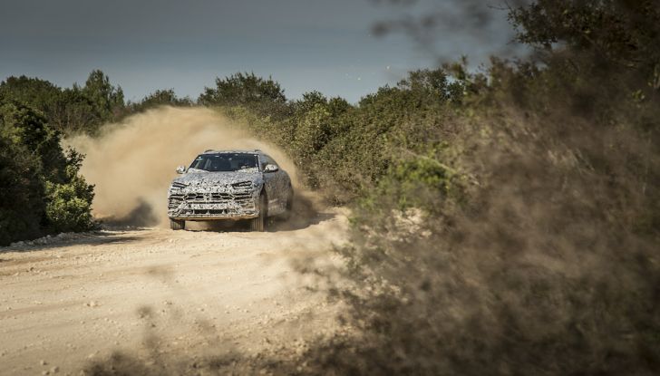 Lamborghini Urus Performante arriva nel 2021 - Foto 26 di 27
