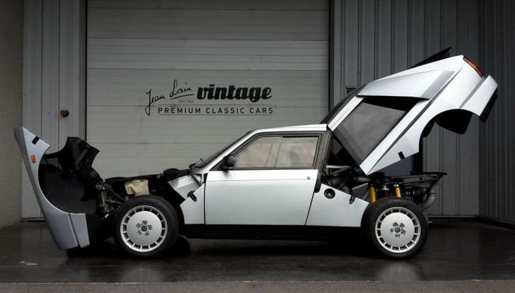 Lancia Delta S4, la leggenda del rally firmata Miki Biasion all’asta - Foto 2 di 20