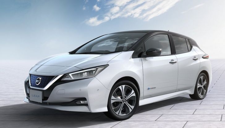 Nissan punta a 1 milione di auto elettriche entro il 2022 - Foto 5 di 12