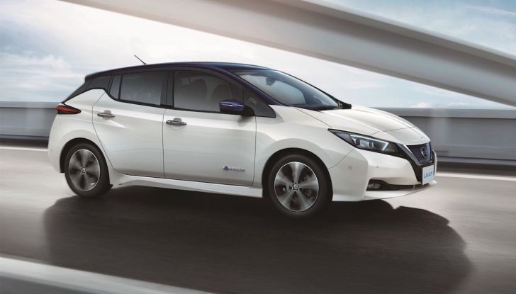 Nissan punta a 1 milione di auto elettriche entro il 2022 - Foto 11 di 12